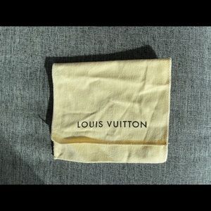 Louis Vuitton dust bag 6 X 5